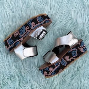 FINAL PRICE!! ⬇️📉 Julien David Platform Sandals - Size 38
